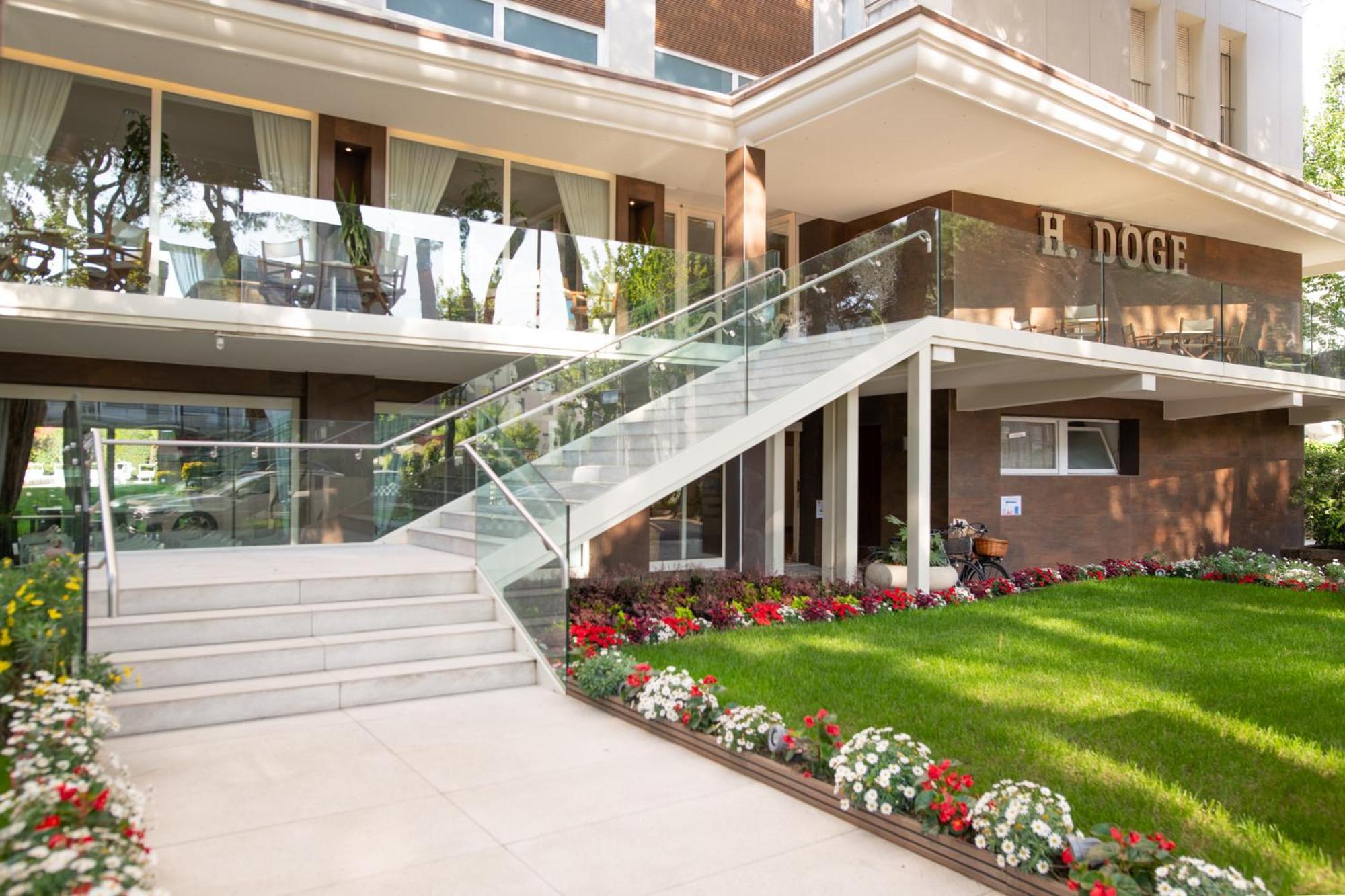 Hotel Doge Milano Marittima Buitenkant foto