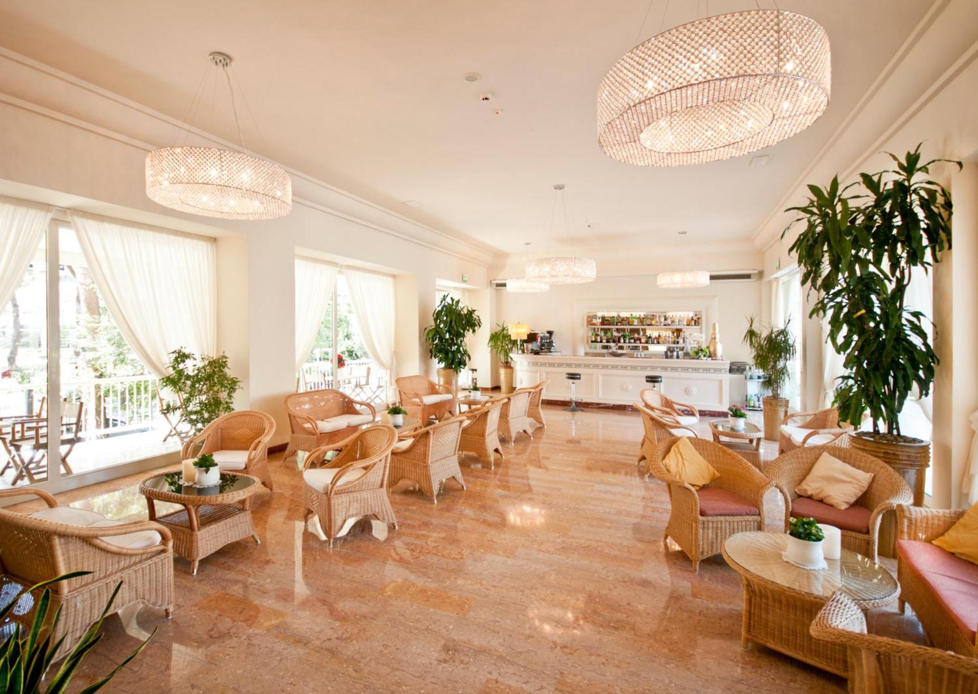 Hotel Doge Milano Marittima Buitenkant foto