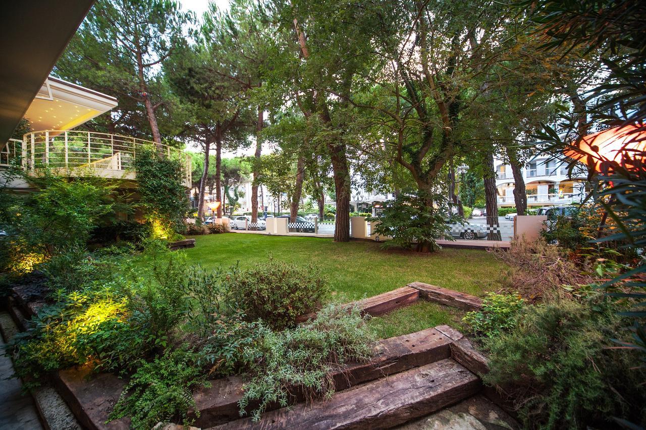 Hotel Doge Milano Marittima Buitenkant foto