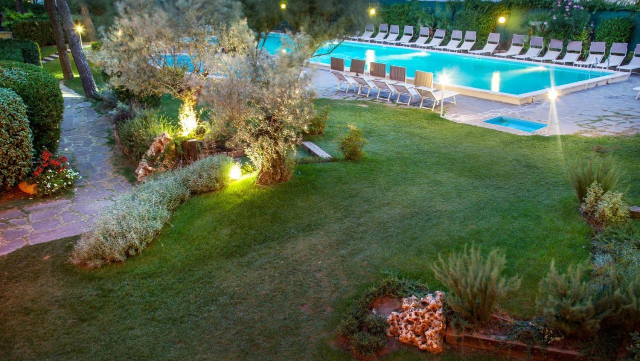 Hotel Doge Milano Marittima Buitenkant foto