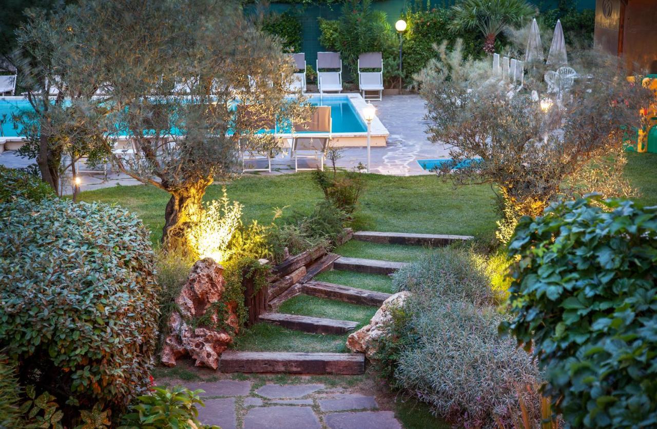 Hotel Doge Milano Marittima Buitenkant foto